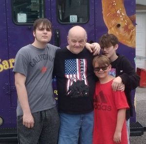 Meet your Posher, Thomas